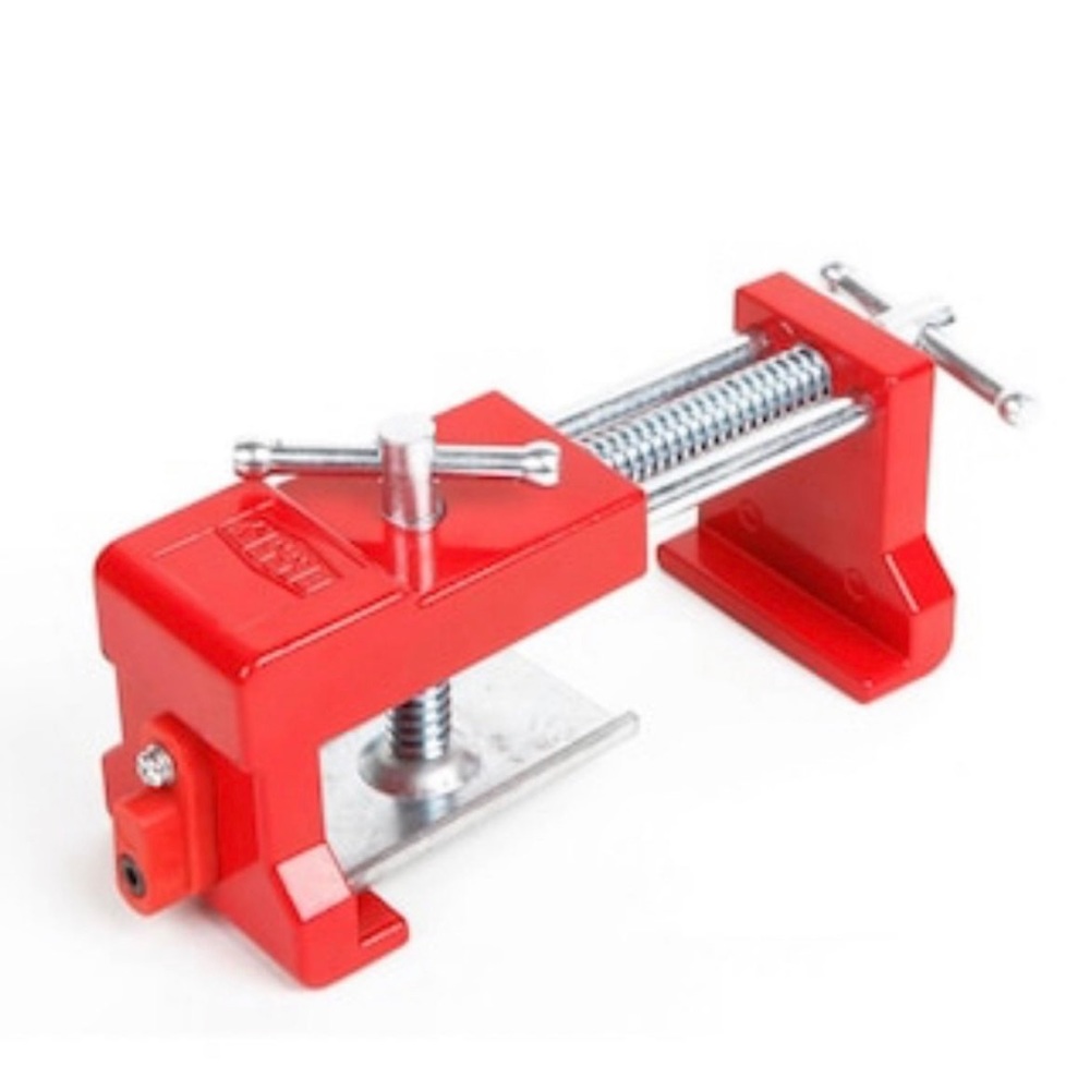 4 in Capacity Cabinetry Clamp for Aligning Face Framed Box Cabinets with 1-1/4”